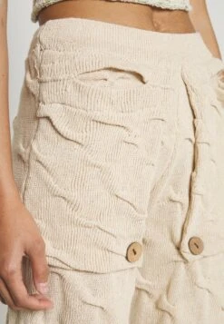 Full Fashioned With Extended Pockets Elastic Waist And Handcrafted Button Detail - Shorts - Off White -ESPRIT || ONLY || Wal G Sales Store bf2c4b1785194d79aac349937c4a43aa