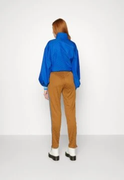 Adidas Originals Adicolor 70S - Tracksuit Bottoms 13 Adidas Originals Adicolor 70S - Tracksuit Bottoms -ESPRIT || ONLY || Wal G Sales Store c1a863a3cf0b45a4b6b366368a0cb89d