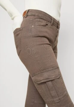 ONLY Onlmissouri Regular Pant - Cargo Trousers -ESPRIT || ONLY || Wal G Sales Store c9e52b55b25d4139af03ab99884f5a23