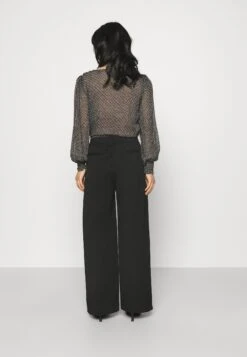 Objlisa Pant - Trousers -ESPRIT || ONLY || Wal G Sales Store cf69f6c2b2b14a3d9e3d10b4c47969f2