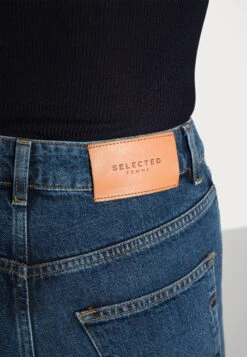 Selected Femme Slfkate Inky - Straight Leg Jeans -ESPRIT || ONLY || Wal G Sales Store d2a337a36aea4291a6de0d61b2b59cf0