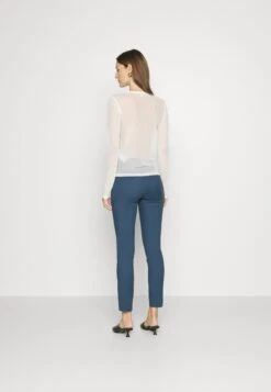Patrizia Pepe Pantaloni/Trousers - Trousers - Petrol Blue -ESPRIT || ONLY || Wal G Sales Store dd9e8c7c58b2475ea3611a2d9a8e7694