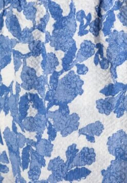 Sofie Schnoor Shorts - Bright Blue 12 Sofie Schnoor Shorts - Bright Blue -ESPRIT || ONLY || Wal G Sales Store dfbc193bacb8415eb91fcb863e6a579e