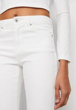 B.young Lola Byluni - Flared Jeans - Optical White -ESPRIT || ONLY || Wal G Sales Store e1e0cf61beb14c948a1a6c76918cb476