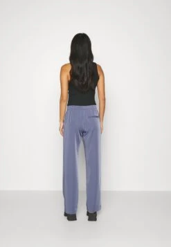 SAMSØE SAMSØE Hoys Straight Pants - Trousers - Nightshadow Blue -ESPRIT || ONLY || Wal G Sales Store e3efdb208b3a4da1bf822a9048b478cf