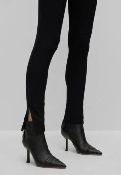 Boss Etabi - Leggings - Trousers - Patterned -ESPRIT || ONLY || Wal G Sales Store e42b597ec02b46ae8aa122da4f7ca5d7