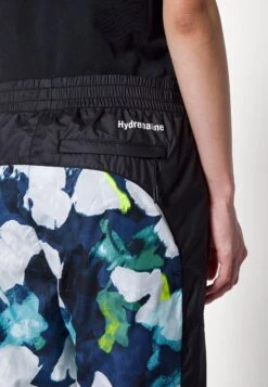 The North Face Hydrenaline Pant - Tracksuit Bottoms - Summit Navy -ESPRIT || ONLY || Wal G Sales Store e7f60028e581458c8b28344b973f72bb