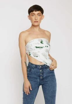 Shank Opening - Flared Jeans -ESPRIT || ONLY || Wal G Sales Store e9a62f064b4b4c8fbb69a606e1db08f5