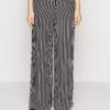 MICHAEL Michael Kors Stripe Pant - Trousers -ESPRIT || ONLY || Wal G Sales Store ecb3d7dda1c047708b8bb8e31222836f
