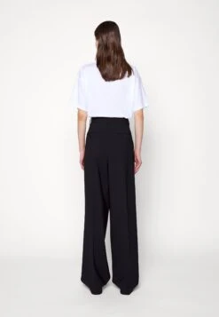 THEORY Pleat Pant New - Trousers - Black -ESPRIT || ONLY || Wal G Sales Store efadba68d8f34915b4c20b526f83e35a
