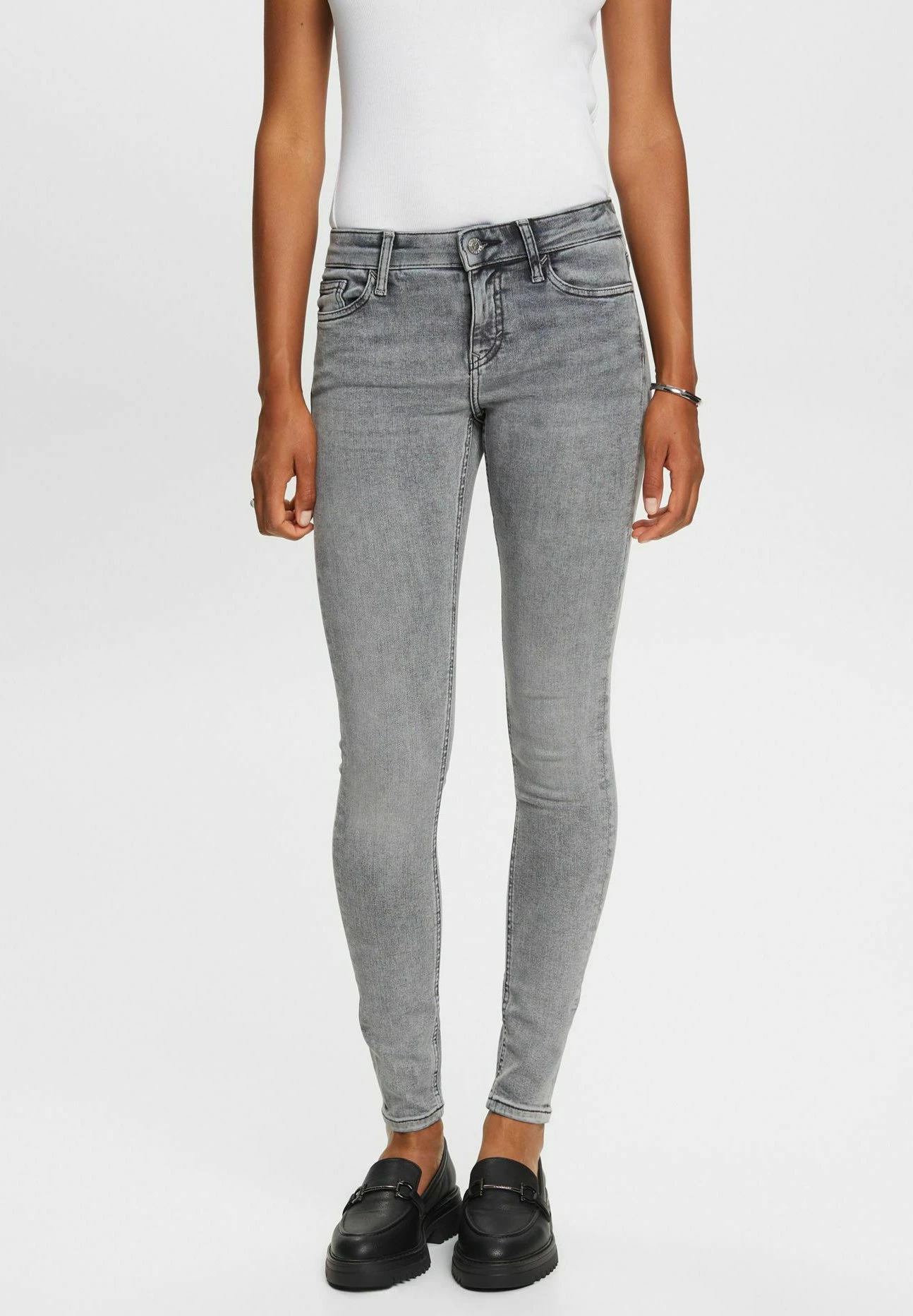 ESPRIT Jeans Skinny Fit - Grey Medium Washed 3 ESPRIT Jeans Skinny Fit - Grey Medium Washed