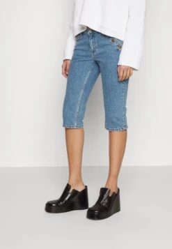 Filippa K Capri Pants - Denim Shorts -ESPRIT || ONLY || Wal G Sales Store f28a0785b067413e897cbe24e4dd31ff