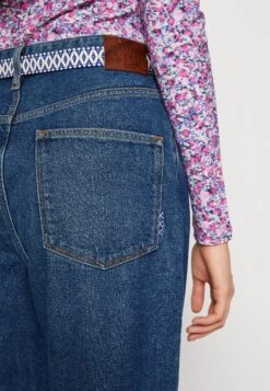 Scotch & Soda The BayBoyfriend - Relaxed Fit Jeans - Blauw Bloom -ESPRIT || ONLY || Wal G Sales Store f65f4f70215f453c904367db978ecb4e