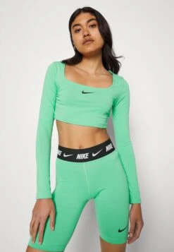 Nike Sportswear Short Tight - Shorts - Spring Green/Black -ESPRIT || ONLY || Wal G Sales Store ff8e5d78961d462fb427d5ee01e49b8e