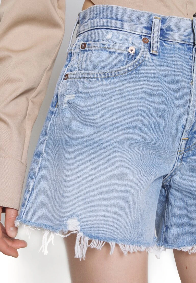 Front Page 47 Front Page -ESPRIT || ONLY || Wal G Sales Store 2a530c62bd654dbfbdeee3c63272a663 768x1109 Copy