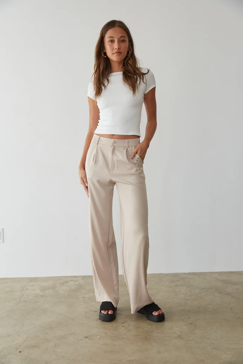 Front Page -ESPRIT || ONLY || Wal G Sales Store lyna dune wide leg trouser pants 01